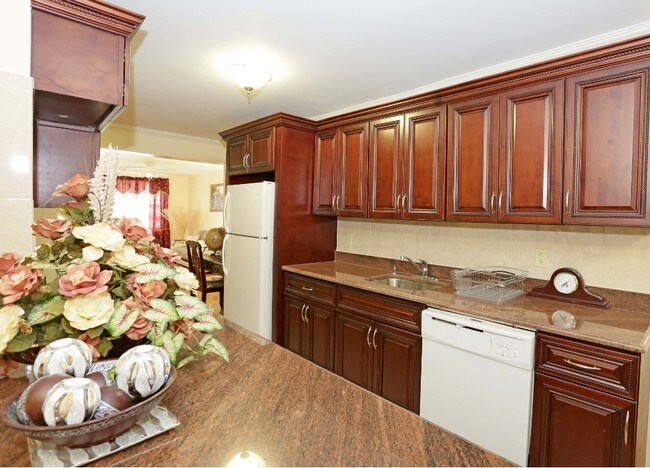 Photo - Jamaica Seven Luxury Apartments