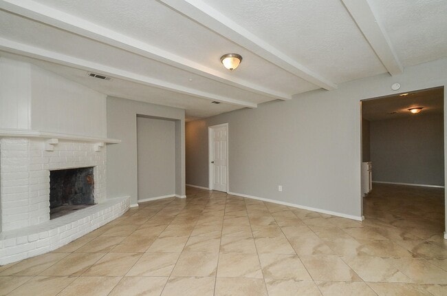 Photo - 4522 Donalbain Dr