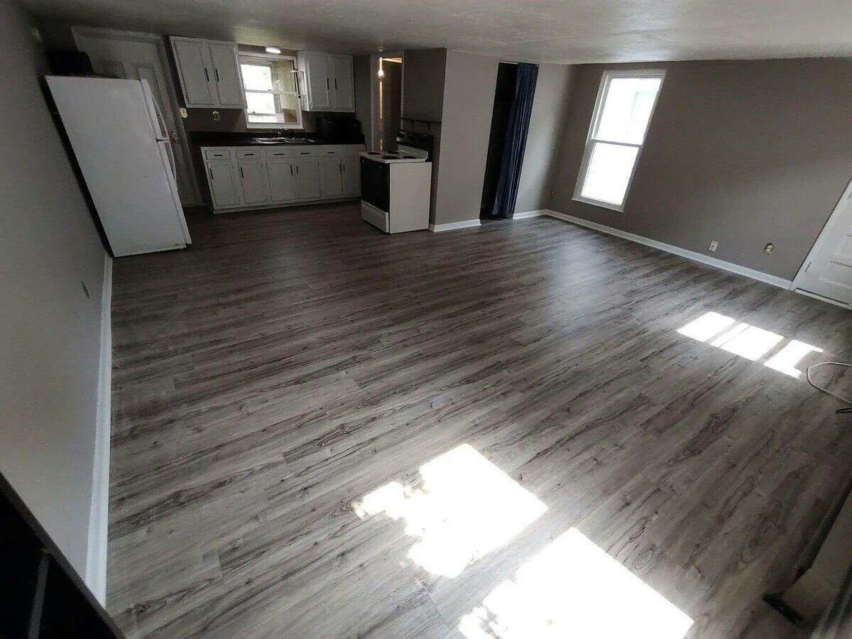 Photo - 1214 W Pike St