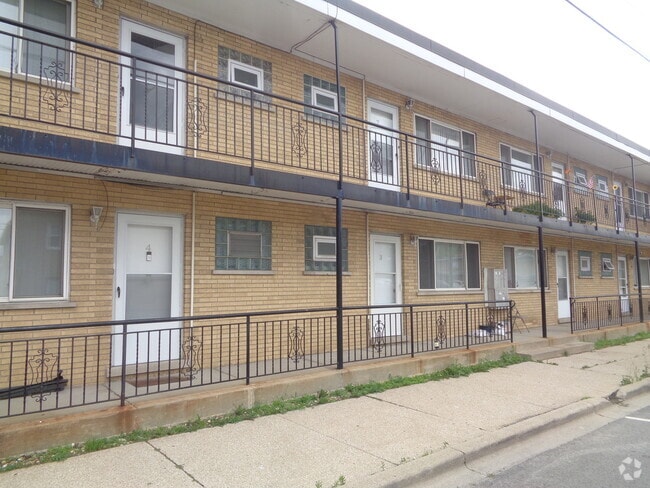 Building Photo - 5720 W 95th St Unit 3 Rental