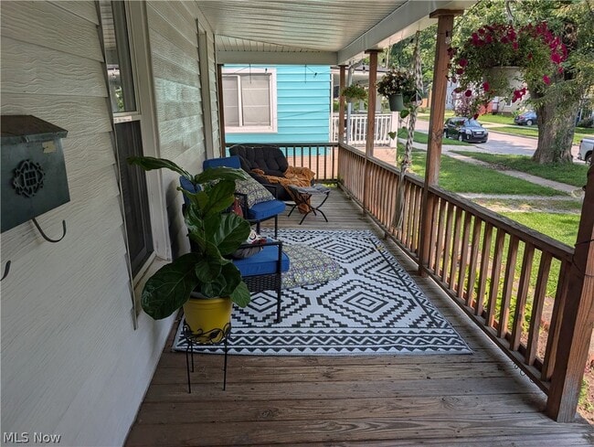 Photo - 339 Harris St