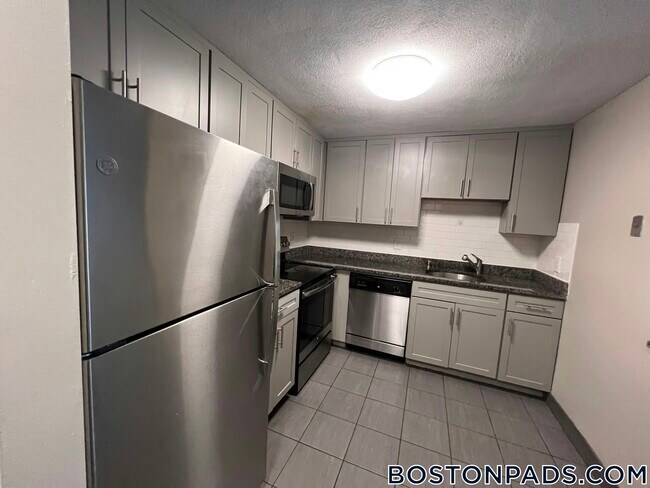 Photo - 24 Whites Ave Unit 68