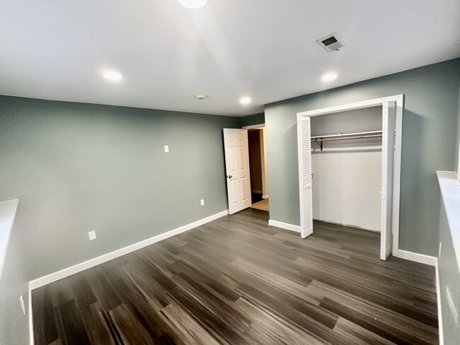 Photo - 10612 Holleybrooke Dr