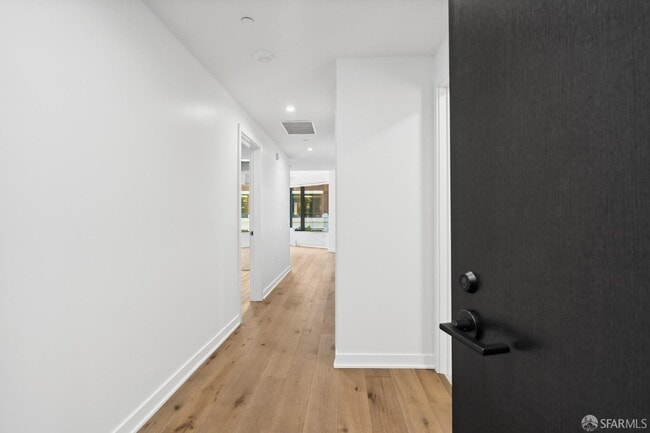 Photo - 280 Spear St