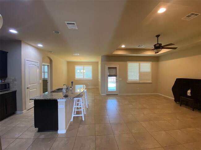 Photo - 2448 Lyla Ln