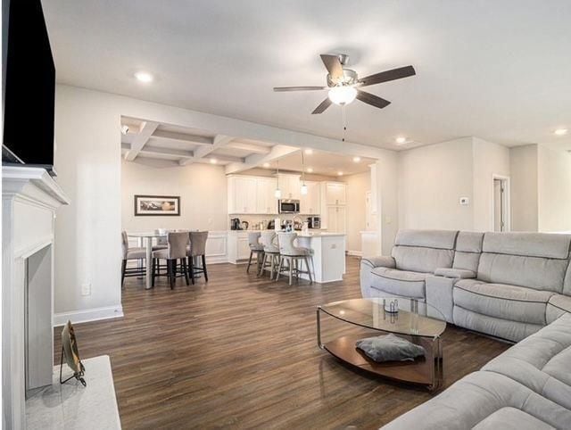 Photo - 394 Greenleaf