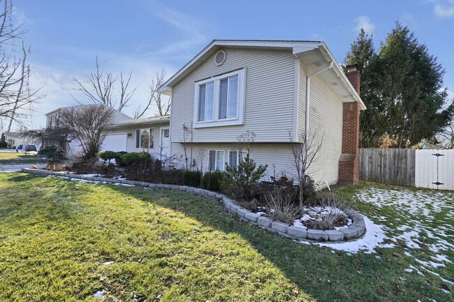 Photo - 199 N Spring Rd