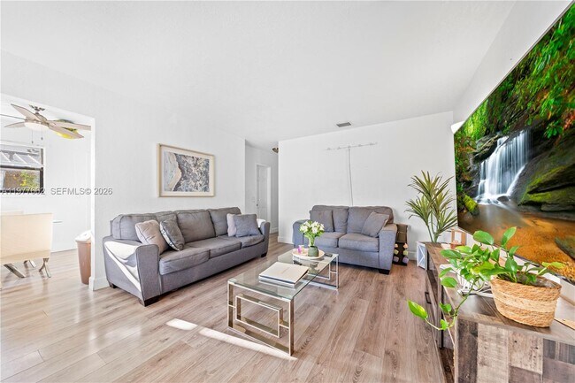 Photo - 581 NW 113th St Unit 581