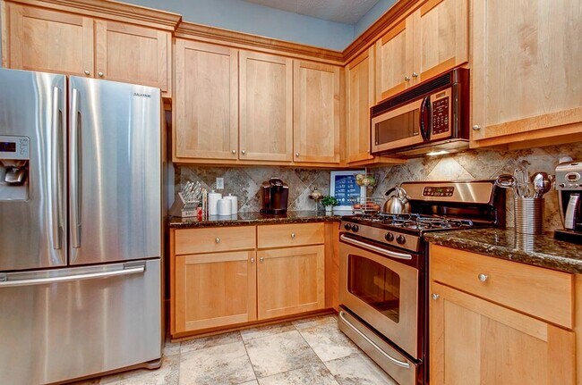 Photo - 1319 Birdsall St