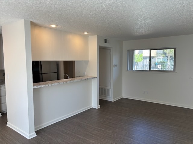 Photo - Jersey Way Apartments