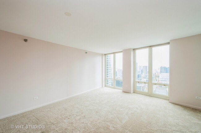 Photo - 900 W Washington Blvd Unidad 32E