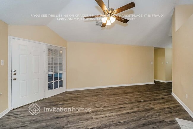 Photo - 1610 Autumn Breeze Ln