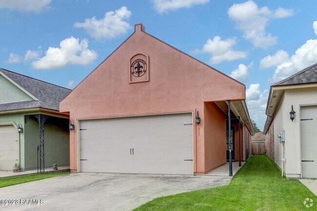 Building Photo - 121 Flagg Pl Rental