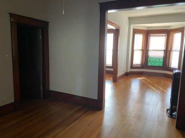 Photo - 706 N Main St Unidad half