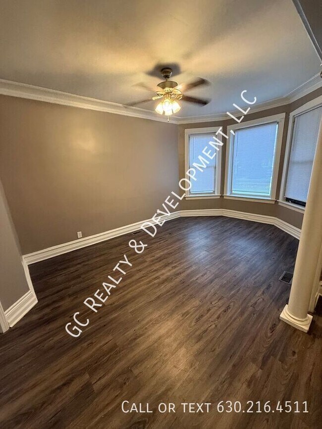 Photo - 7323 S Yates Blvd Unit 1