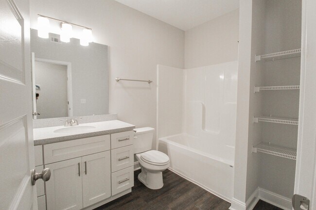 Photo - 130 Briarwood Rd