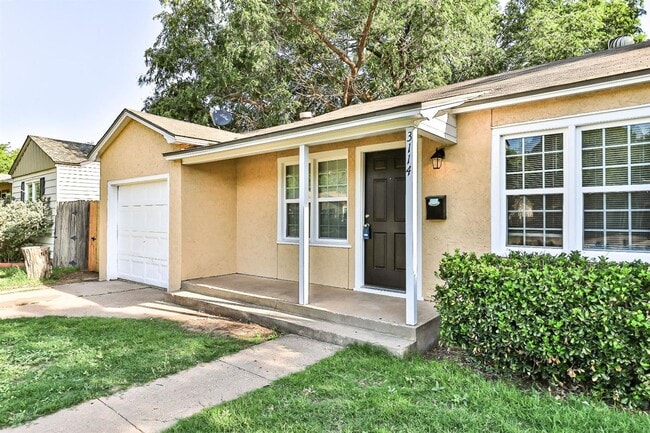 Photo - Cute 3/1 close to TEch and Medical $1,325 ...