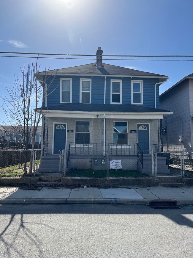 Building Photo - 355-357 E Innis Ave Unit 357