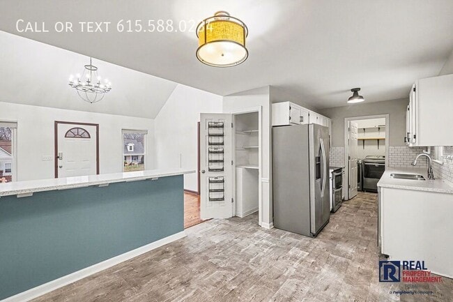 Photo - 7184 Chester Rd