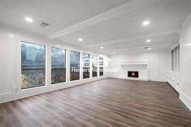 Photo - 16627 Aldenham Pl