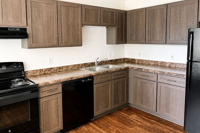 Photo - PARKWAY TOWNHOUSES