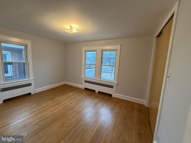 Photo - 130 N Broadway Unit 2