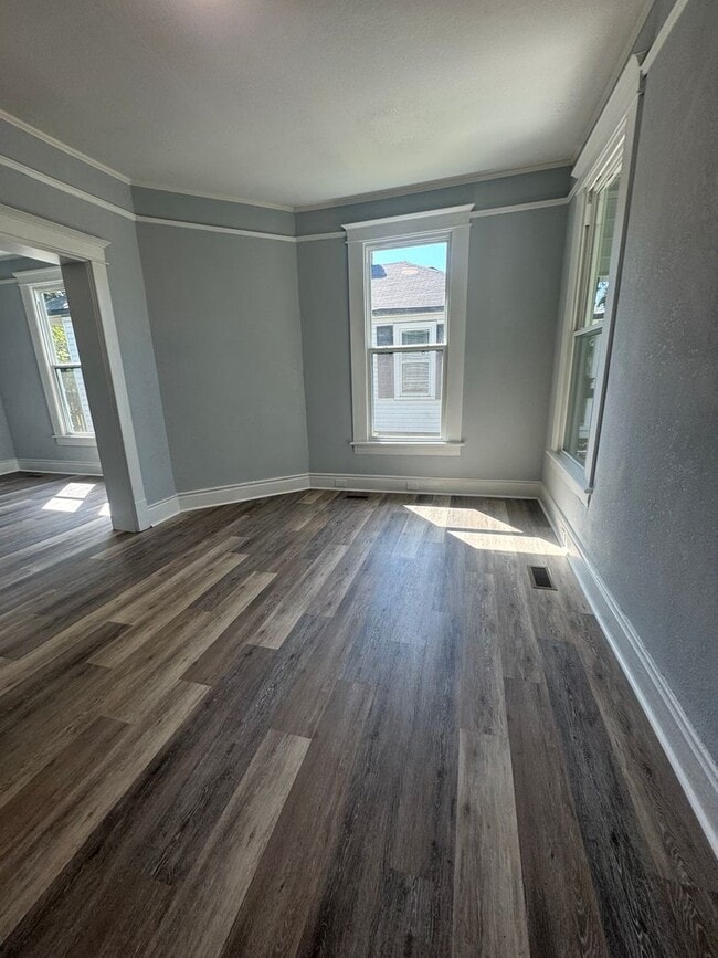 Photo - Charming 3-Bedroom Cottage With Modern Updates