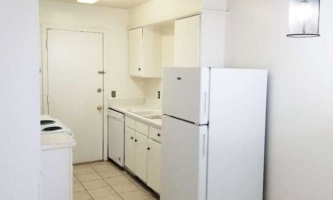 Amberwood Apartments