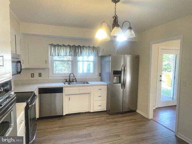 Building Photo - 13008 Woodburn Dr