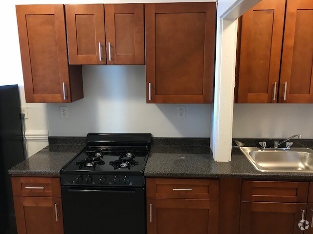 Building Photo - 5 Vinal St Unit 6 Rental