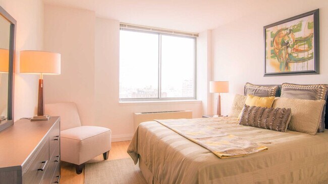 Building Photo - 800 Sixth Avenue Rental