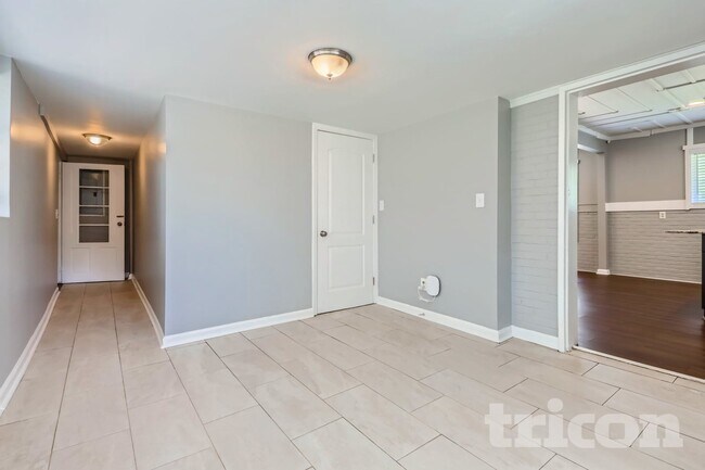 Photo - 141 Fairview Dr