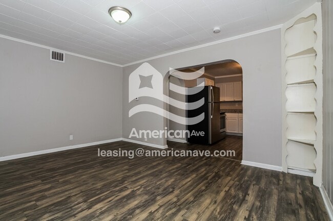 Photo - 3232 Mohawk St