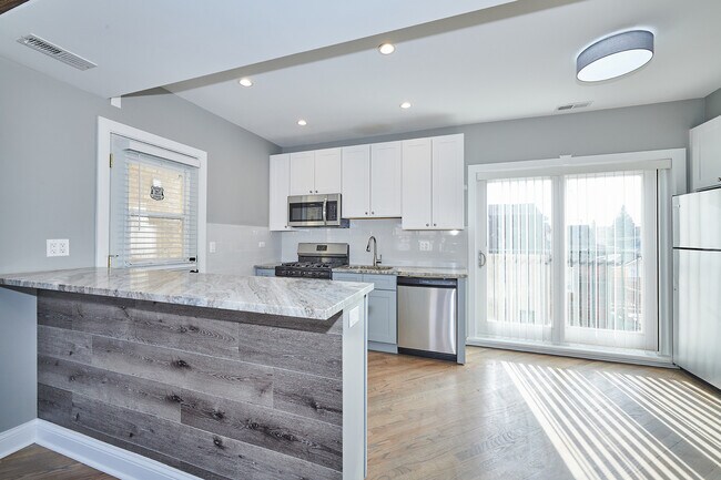 Photo - 5709 W Seminole St Unit 1