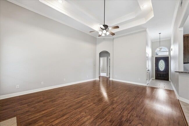 Photo - 102 Remington Cir