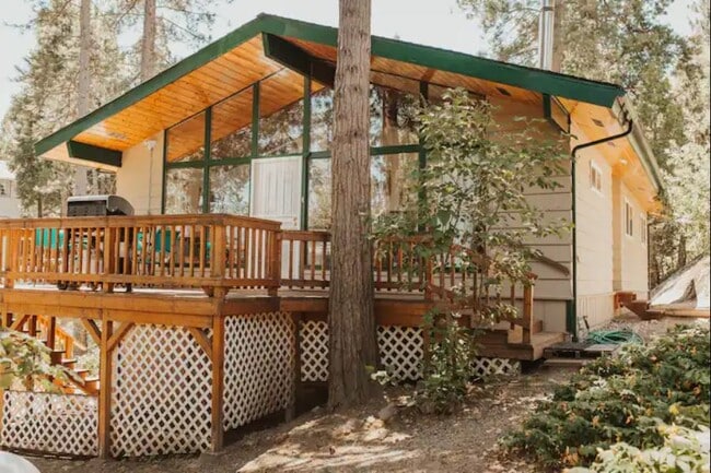 Building Photo - 52826 Balsam Dr