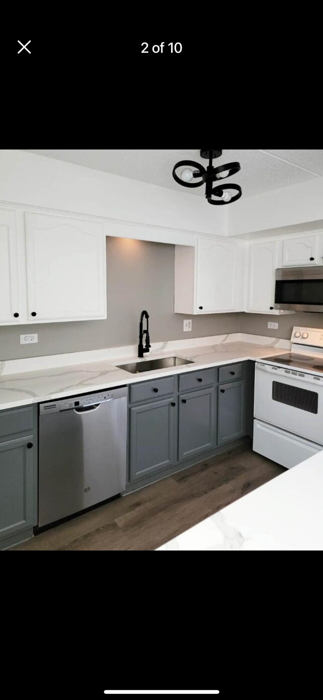 Photo - 724 Warren Ave Unit Apt 303
