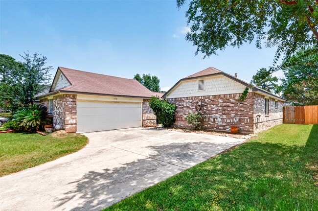 Building Photo - 3218 Tynemeadow Ct