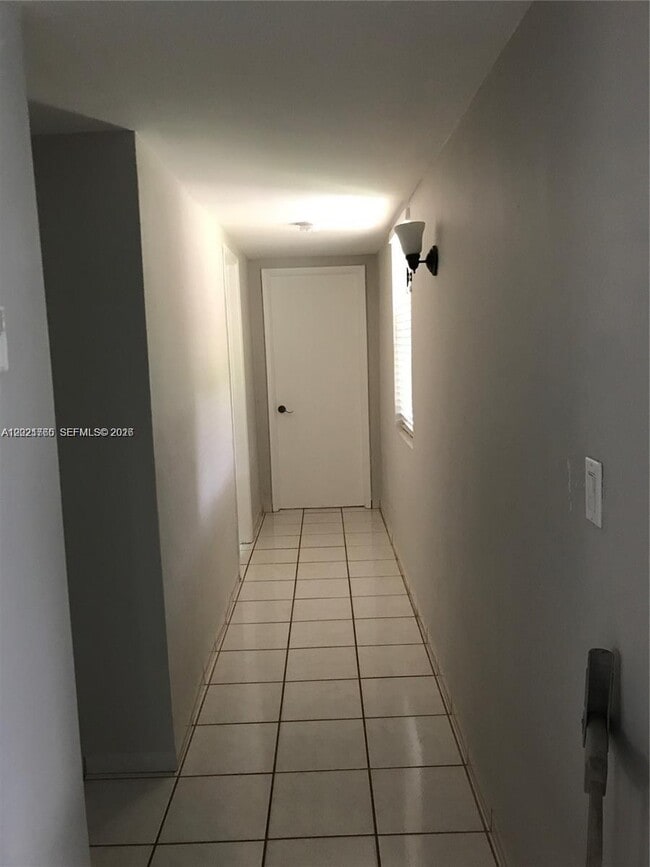 Photo - 1545 NE 128th St