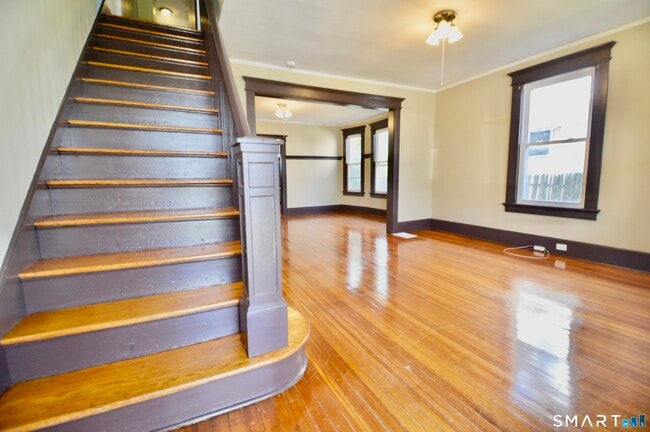 Photo - 48 Riverview Pl