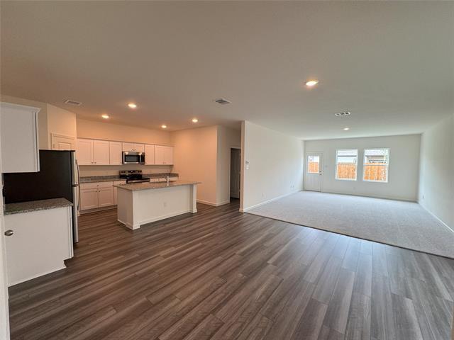Photo - 117 Connecticut Ct