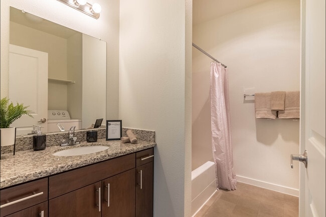 Riverplace Apartment Homes