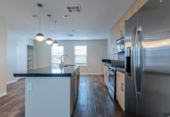 Photo - 9050 W Tropicana Ave
