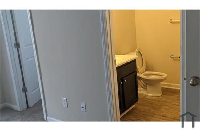Photo - 5229 Woodbrier St Unit 504