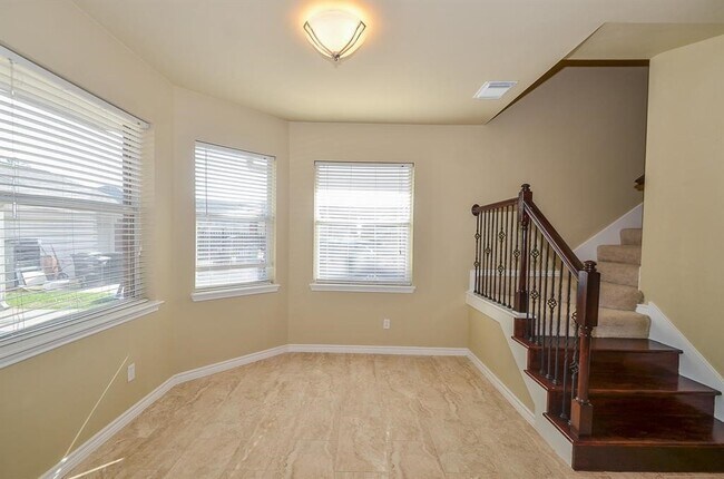 Photo - 5503 Langhorne Ct