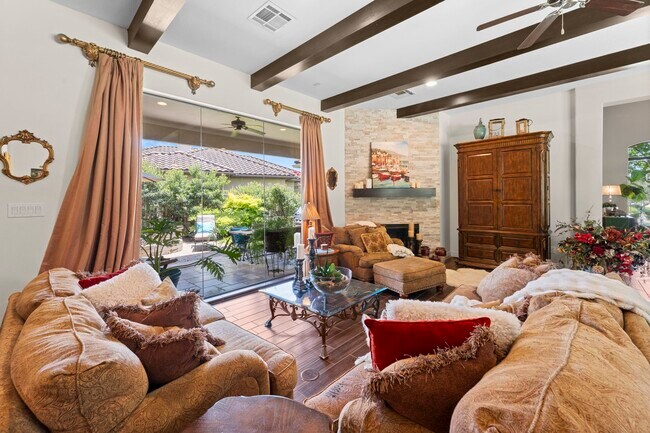 Building Photo - 34 W Shadow Creek Villas Loop