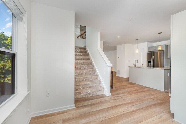 Photo - 154 High Pointe Dr