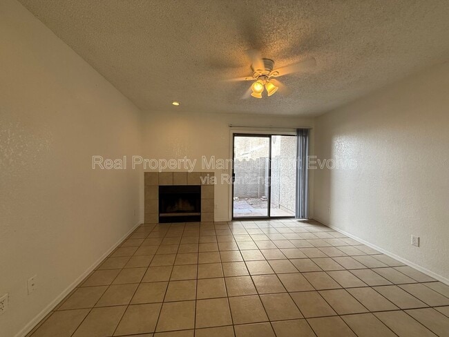 Photo - 533 W Guadalupe Rd Unit 1105