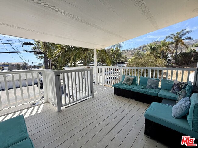 3950 Las Flores Canyon Rd