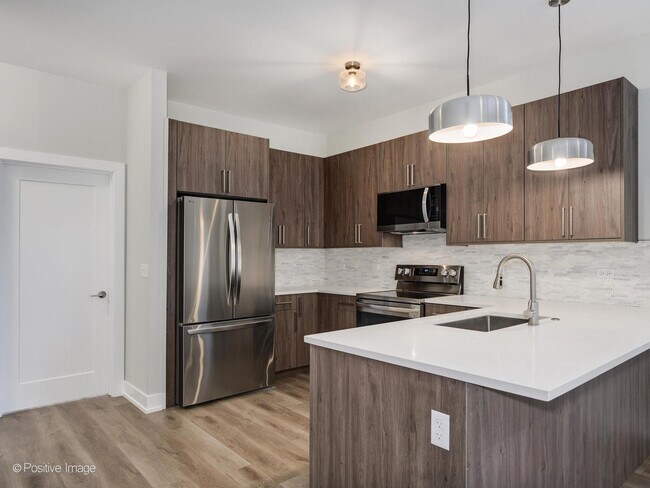 Photo - 3944 S Indiana Ave Unit 1F